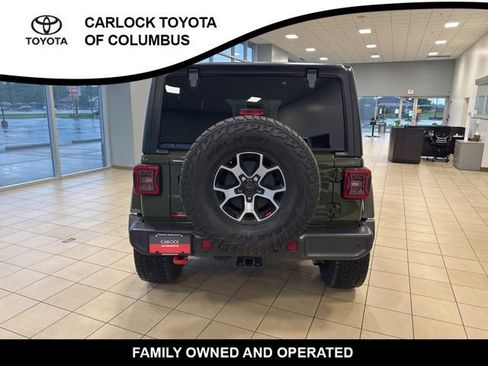 Used 2022 Jeep Wrangler Unlimited Rubicon w/ Dual Top Group AWD/4WD image 8