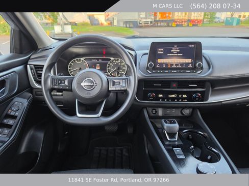 Used 2024 Nissan Rogue SV AWD/4WD image 17