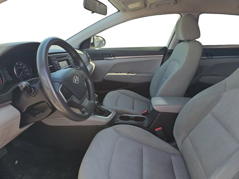 Used 2017 Hyundai Elantra SE FWD image 10