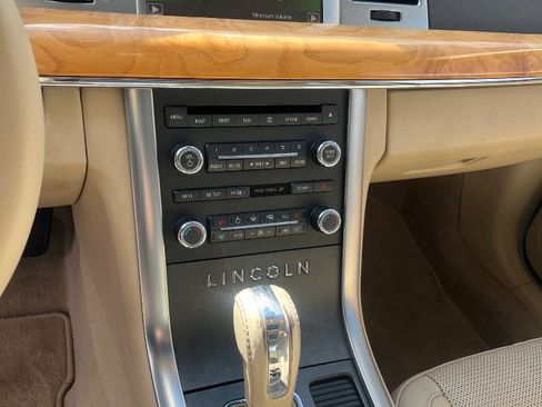 Used 2011 Lincoln MKS AWD w/ 102A Rapid Spec Order Code image 10