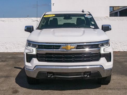 Used 2023 Chevrolet Silverado 1500 LT w/ Work Truck Package AWD/4WD image 2