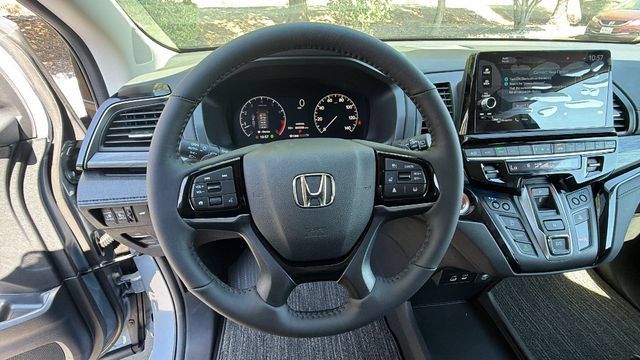 New 2026 Honda Odyssey Elite image 24