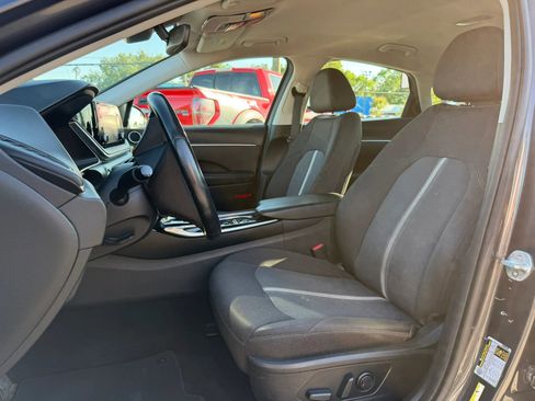 Used 2020 Hyundai Sonata SEL w/ Convenience Package FWD image 13