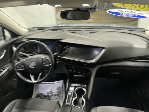 Used 2023 Buick Envision Preferred image 23