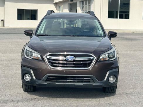 Used 2019 Subaru Outback 2.5i Limited w/ Popular Package #2 AWD/4WD image 2