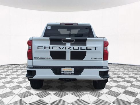 Used 2023 Chevrolet Silverado 1500 Custom w/ Rally Edition AWD/4WD image 5