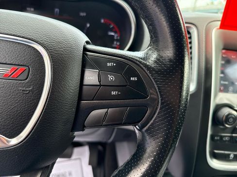 Used 2019 Dodge Durango SXT w/ 3rd Row Seating Group AWD/4WD image 15