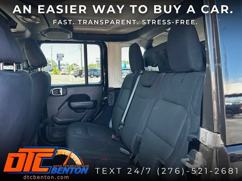 Used 2022 Jeep Wrangler Unlimited Sport AWD/4WD image 26
