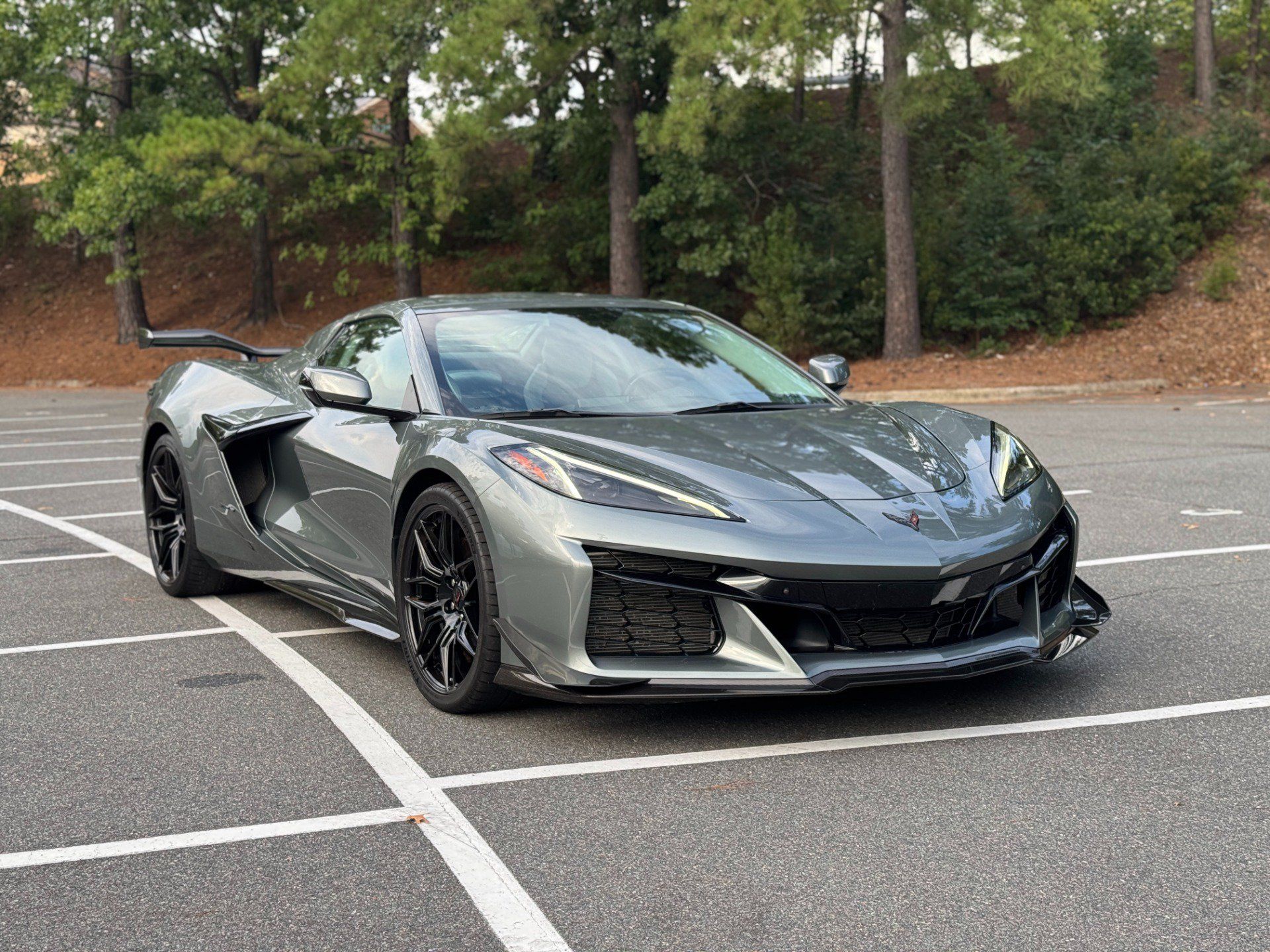 Used 2023 Chevrolet Corvette Z06 RWD image 16