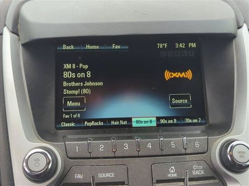 Used 2017 Chevrolet Equinox LT w/ Convenience Package FWD image 12