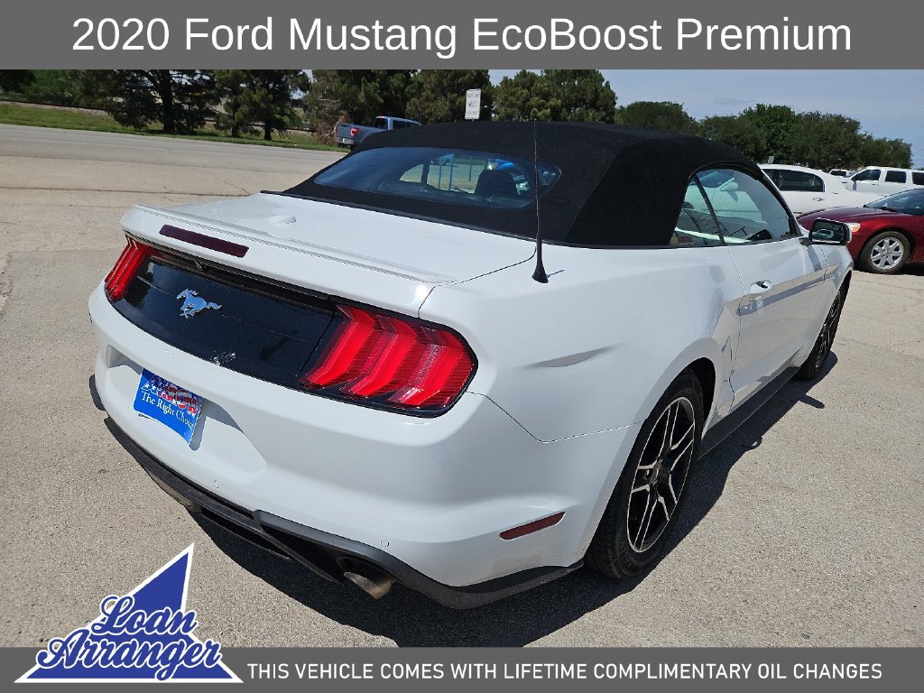 Used 2020 Ford Mustang Premium RWD image 12