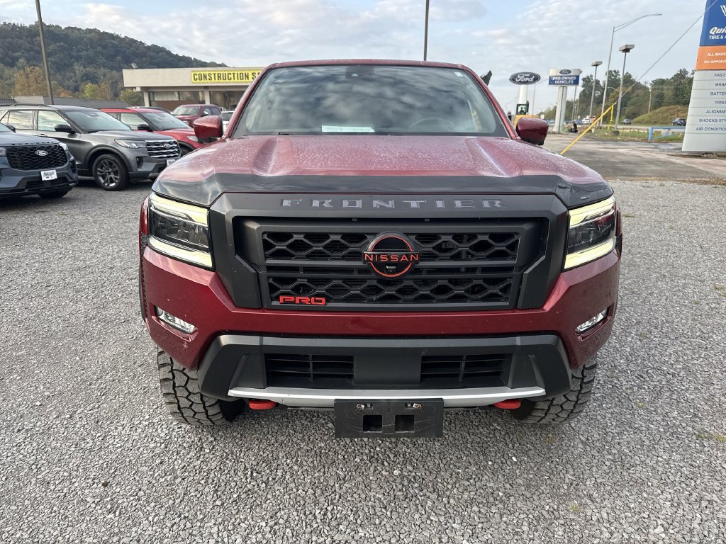 Used 2022 Nissan Frontier PRO-4X AWD/4WD image 2