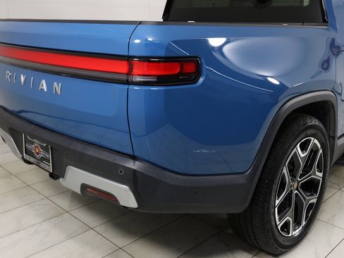 Used 2022 Rivian R1T Adventure image 38