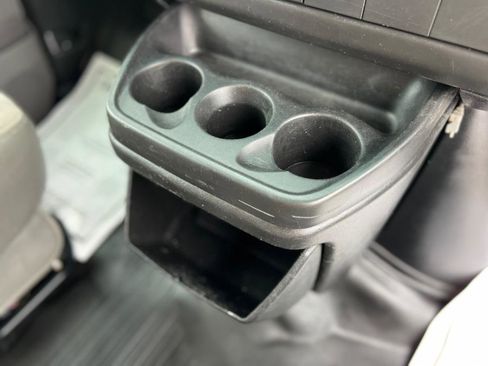 Used 2013 Chevrolet Express 3500 Extended image 14