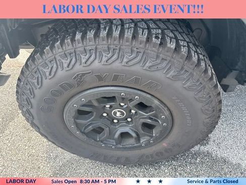 Certified 2023 Ford Bronco Wildtrak AWD/4WD image 3