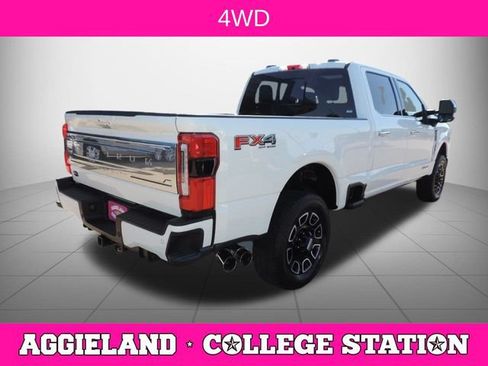Used 2023 Ford F350 Platinum AWD/4WD image 4