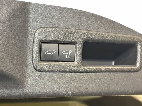 Used 2025 Toyota bZ4X AWD w/ Weather Package image 14