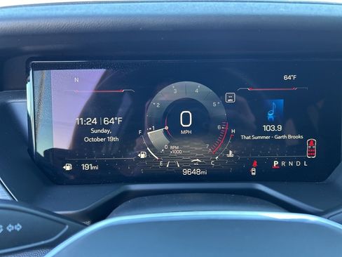 Used 2025 GMC Acadia Elevation image 22