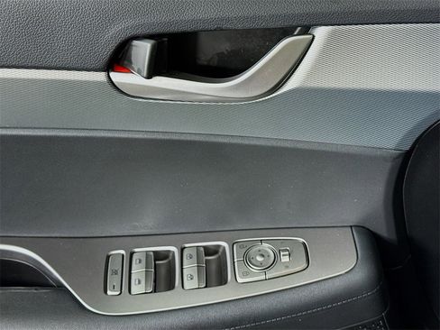 Certified 2022 Hyundai Palisade SE image 23