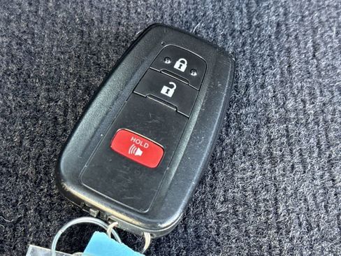 Used 2022 Toyota 4Runner Limited image 25