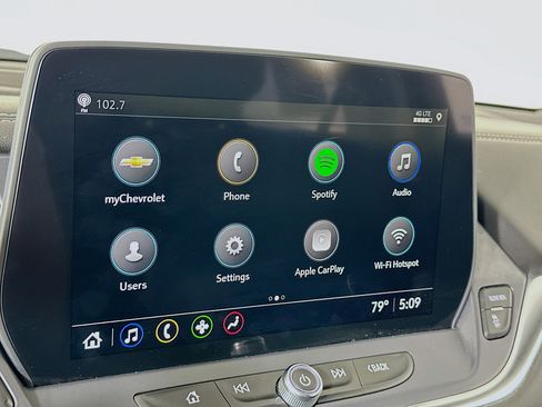 Used 2025 Chevrolet Blazer LT FWD image 21
