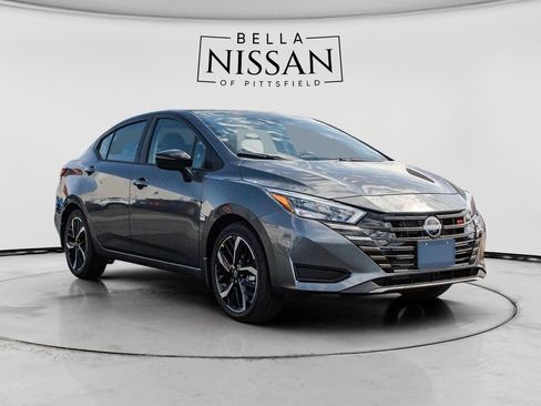 New 2025 Nissan Versa SR w/ Trunk Package image 1