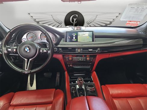 Used 2017 BMW X5 M image 11