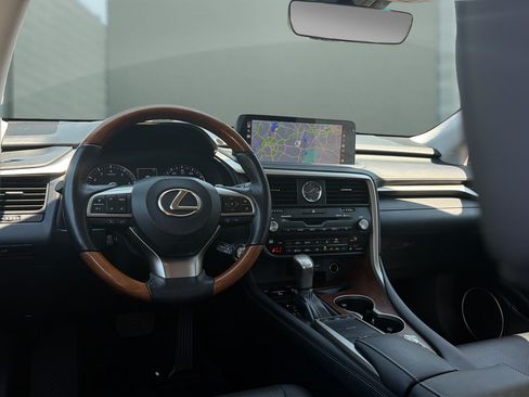 Used 2020 Lexus RX 350L Premium w/ Premium Package AWD/4WD image 45