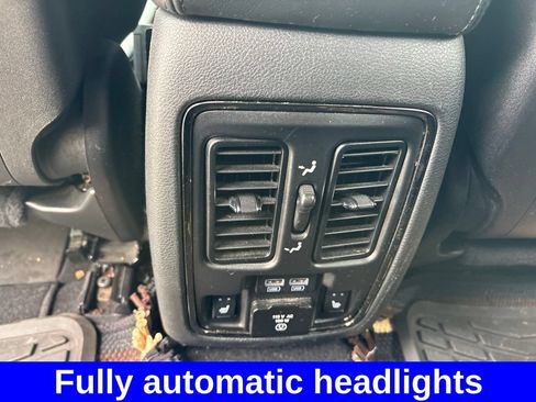 Used 2019 Dodge Durango R/T w/ Blacktop Package AWD/4WD image 17