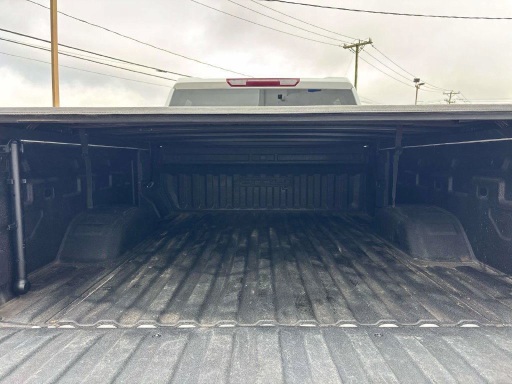 Used 2023 GMC Sierra 2500 AT4 AWD/4WD image 8