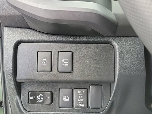 Used 2020 Toyota Tacoma TRD Pro AWD/4WD image 33