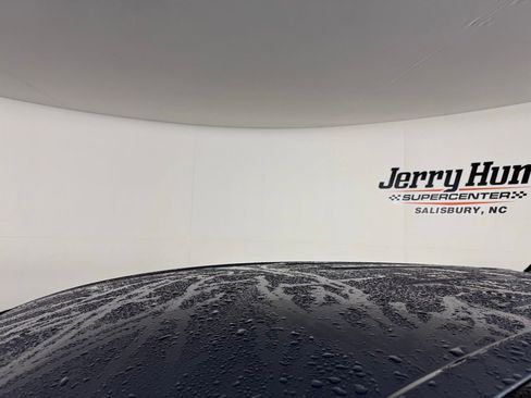 Used 2023 Toyota Corolla Cross L image 5