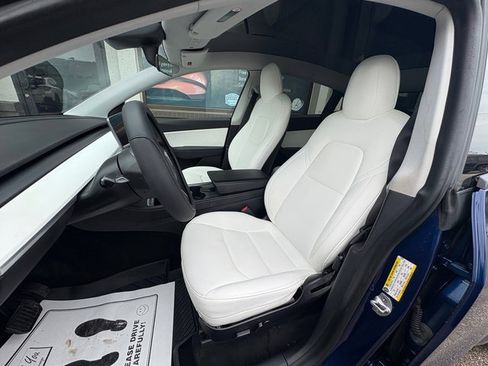 Used 2021 Tesla Model Y Long Range AWD/4WD image 10