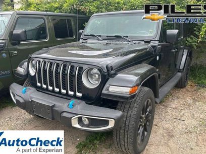 Used 2023 Jeep Wrangler Unlimited Sahara w/ Cold Weather Group