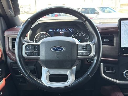 Used 2024 Ford Expedition Limited RWD image 21