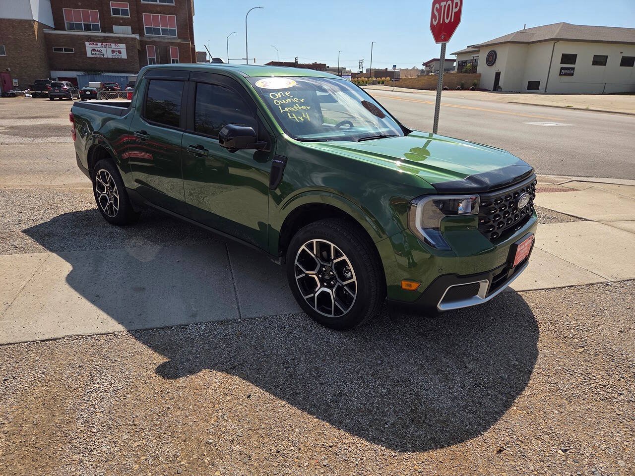 Used 2025 Ford Maverick Lariat AWD/4WD image 25