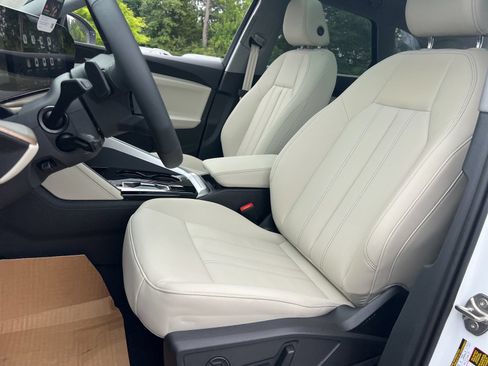 New 2026 Audi Q5 Premium Plus AWD/4WD image 25