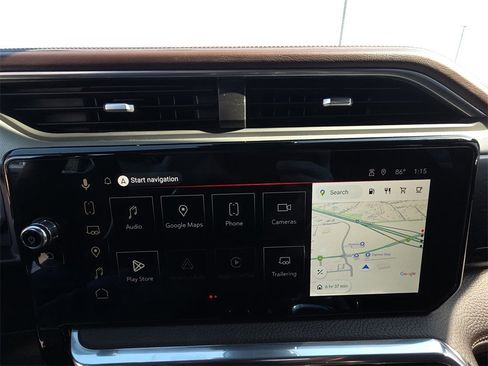 Used 2024 GMC Sierra 2500 Denali w/ Denali Reserve Package image 23