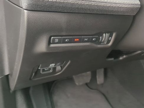 New 2026 Jeep Cherokee Laredo image 15