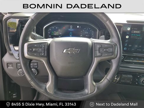Used 2022 Chevrolet Silverado 1500 ZR2 w/ Technology Package image 17