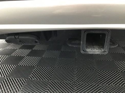 Used 2023 Chevrolet Express 2500 image 5