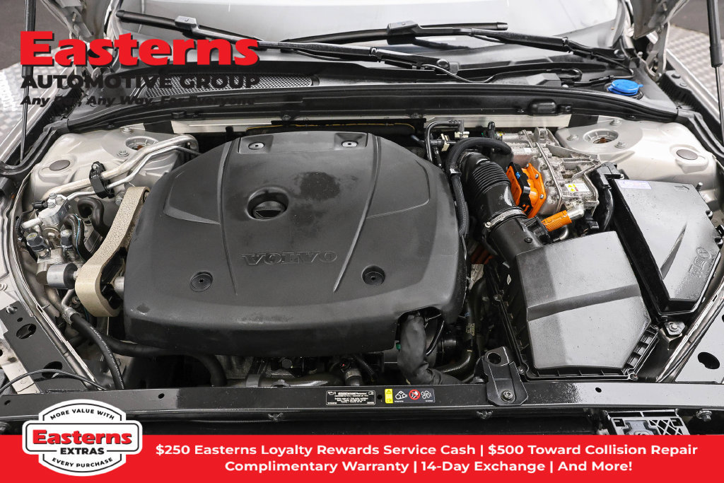 Used 2023 Volvo S60 T8 Plus AWD/4WD image 8