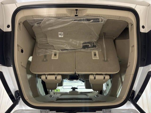 Used 2023 GMC Acadia Denali w/ Denali Ultimate Package AWD/4WD image 31
