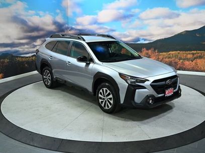 Used 2025 Subaru Outback Premium w/ Popular Package #1A