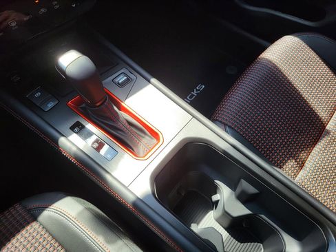 New 2026 Nissan Kicks SR image 24