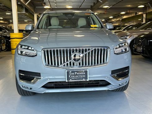 Used 2025 Volvo XC90 B6 Plus w/ Protection Package Premier AWD/4WD image 6