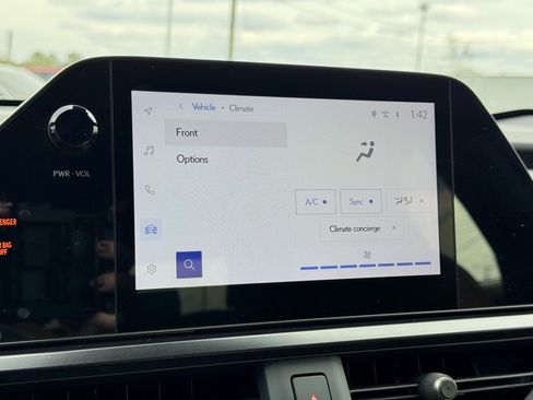 Used 2023 Lexus UX 250h FWD w/ Premium Package image 30