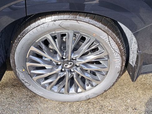 New 2026 INFINITI QX80 Autograph w/ Premium Cargo Package image 6