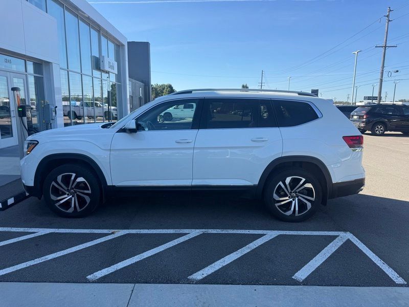Used 2021 Volkswagen Atlas SEL Premium AWD/4WD image 19