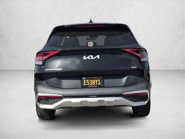 Used 2023 Kia Sportage LX AWD/4WD image 6
